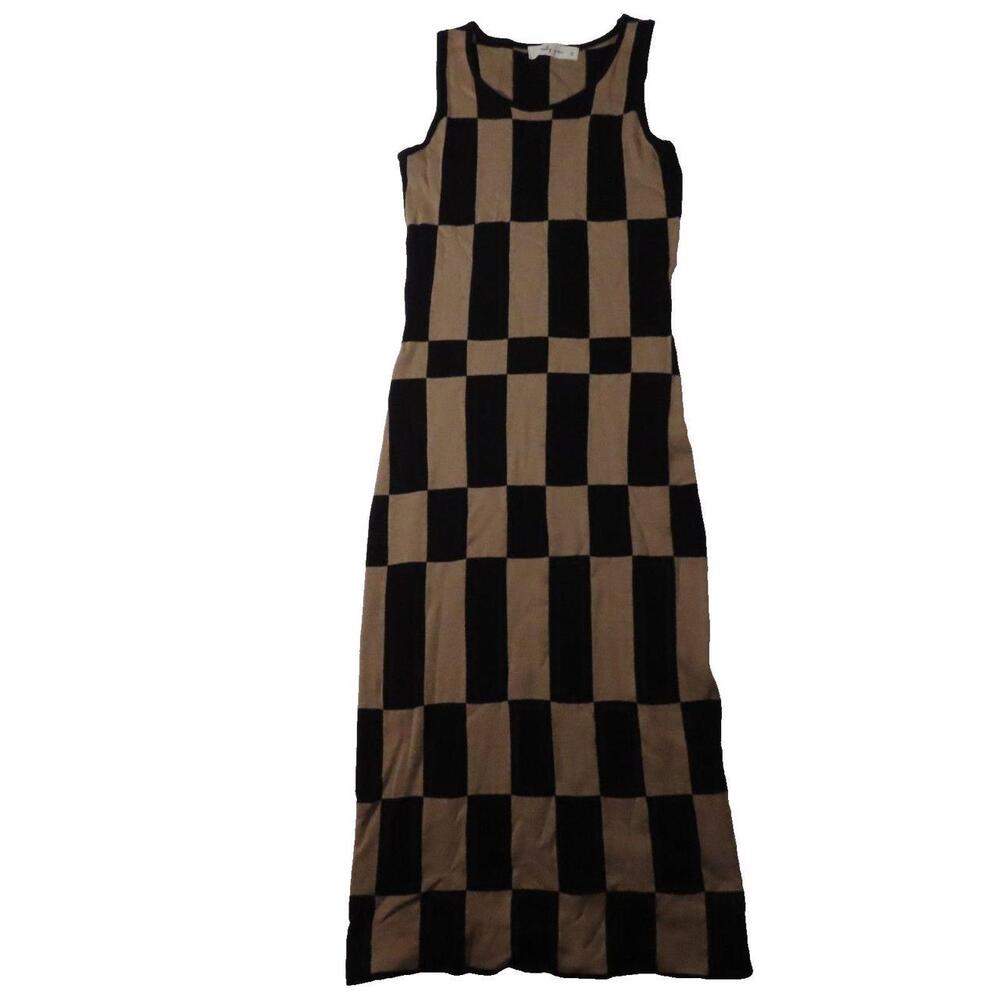 The Molly Green Black Tan Checker Knit Sleeveless Maxi Dress in size S is a styl
